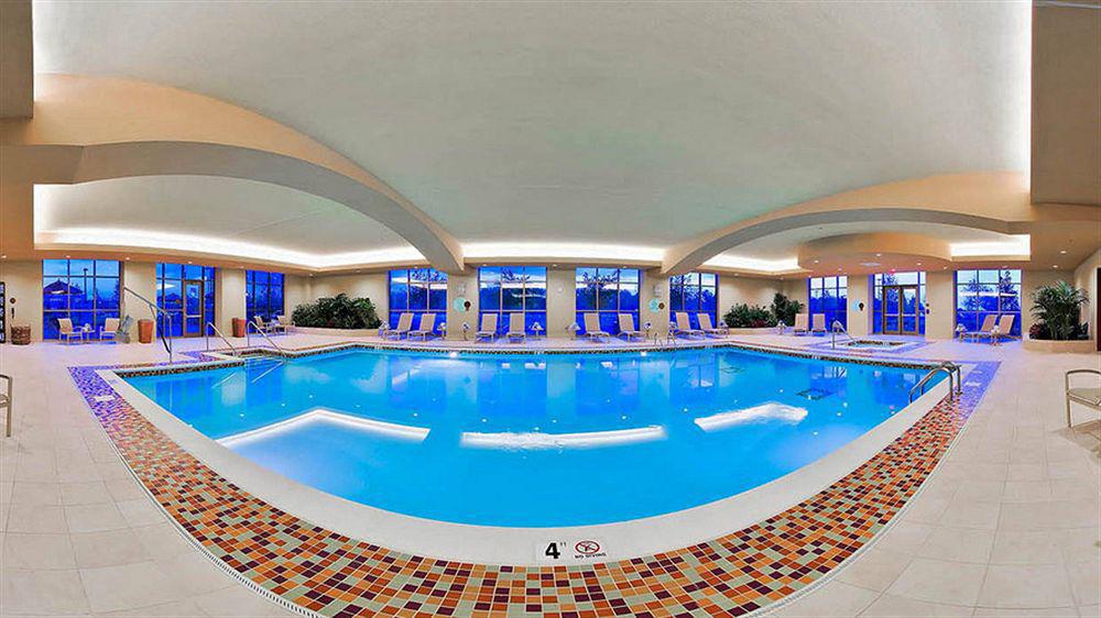 Hotel Embassy - & Conference Center